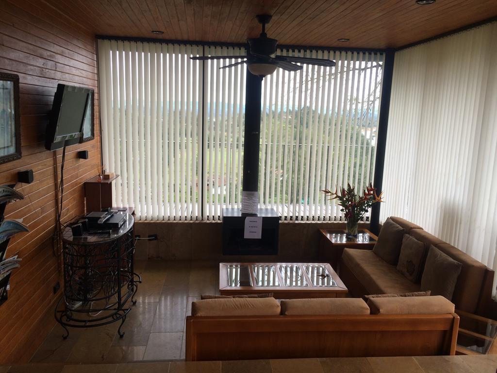 Cabanas El Retorno Guatapé Eksteriør billede